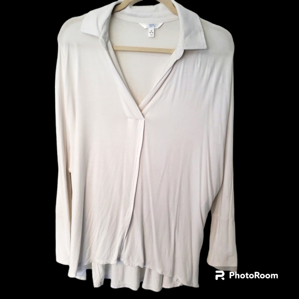 111. Time And Tru White Pirate Collar Long Sleeve Blouse